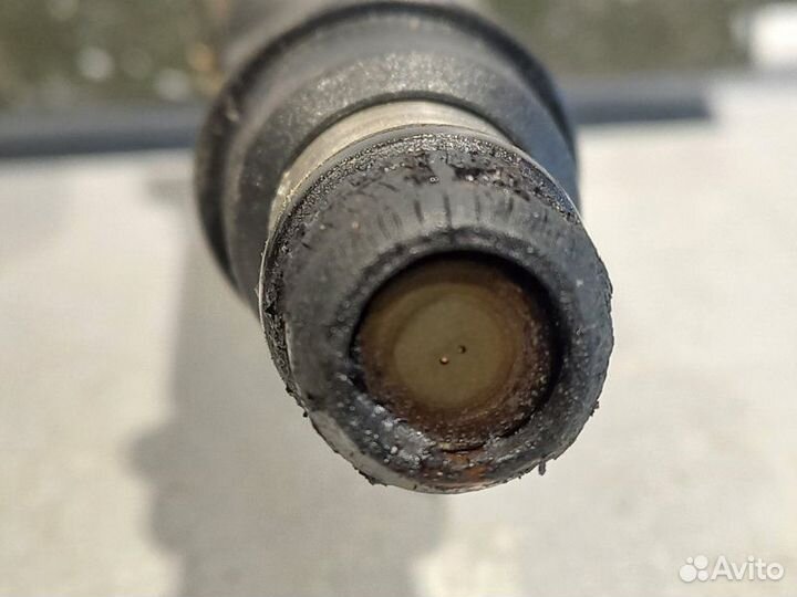 Топливная рампа Chevrolet Aveo T200 седан F14S3