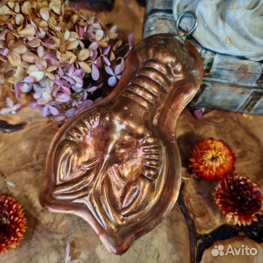 Антиквариат из Европы. Медная форма, Рак