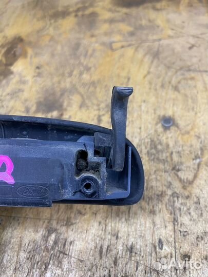 Ручка двери задняя правая Ford Escort V рест 2