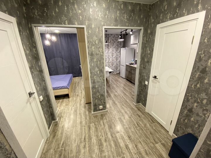 1-к. квартира, 42 м², 1/17 эт.