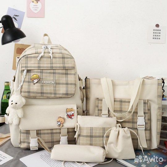 Рюкзак школьный ранец,рюкзак,портфель