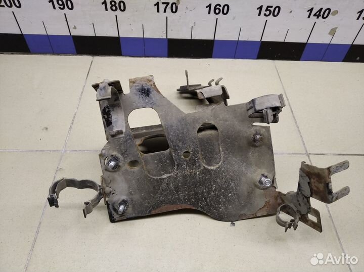 Кронштейн (сопут. товар) Doblo 2005-2015