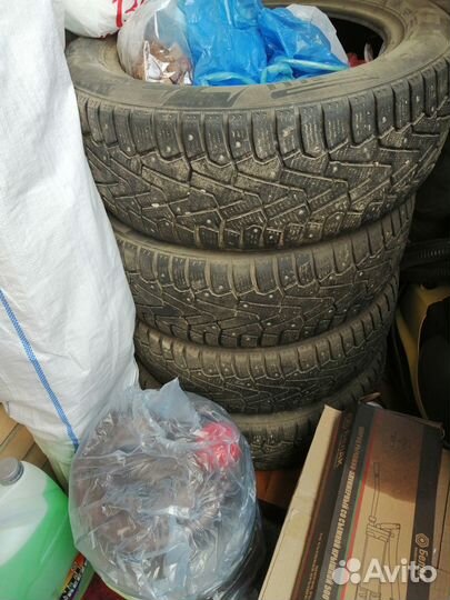 Pirelli Carrier 225/55 R17