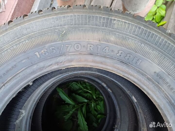 Kumho Solus KH15 185/55 R15