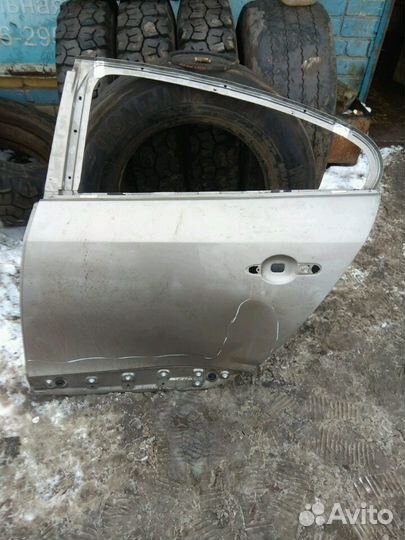 Левая задняя дверь для Renault Fluence