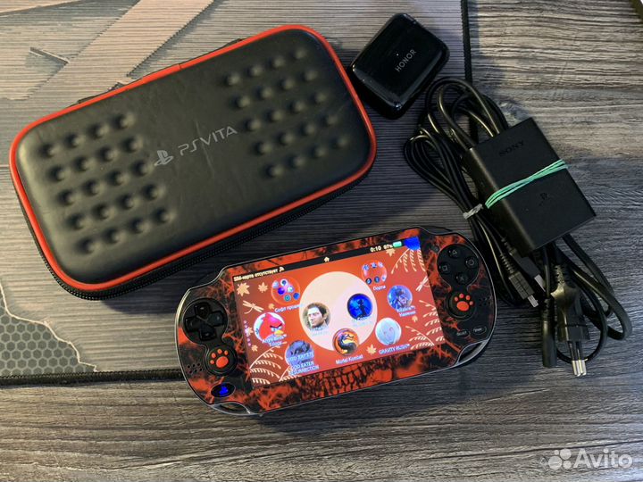 Sony PS Vita 128gb 100+ топовых игр (комплектом)