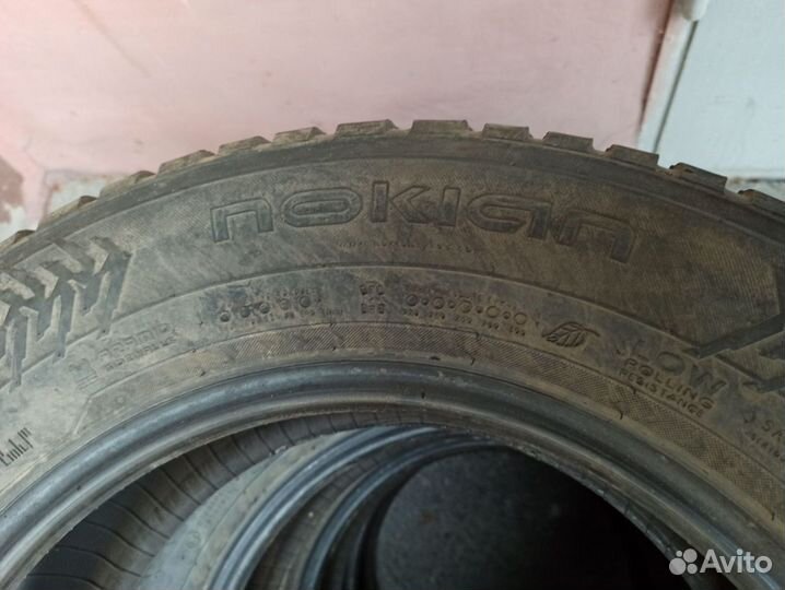 Nokian Tyres Hakkapeliitta 8 SUV 215/65 R16