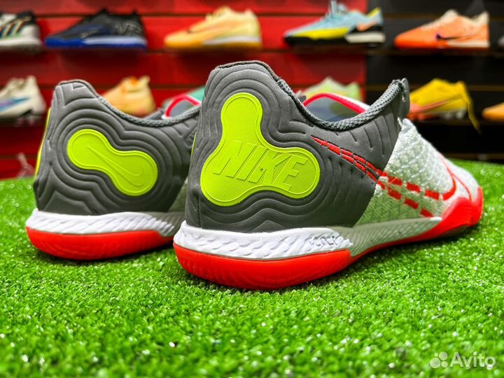 Футзалки Nike React Gato