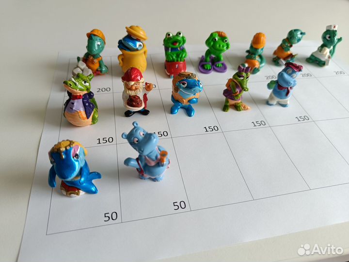 Киндер-сюрприз Акулы, лягушата, драконы, крокодилы