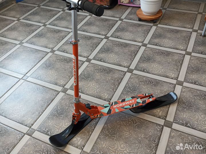 Самокат на лыжах Nordway