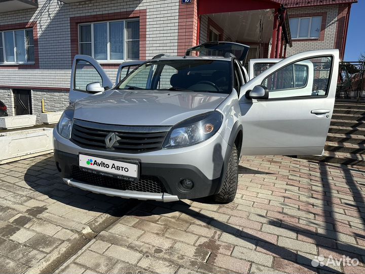 Renault Sandero Stepway 1.6 МТ, 2014, 68 200 км