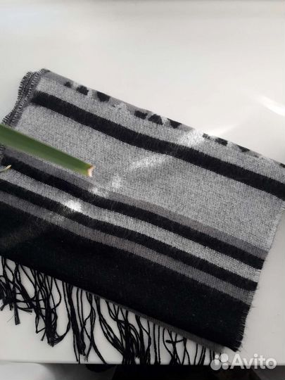 Женский шарф