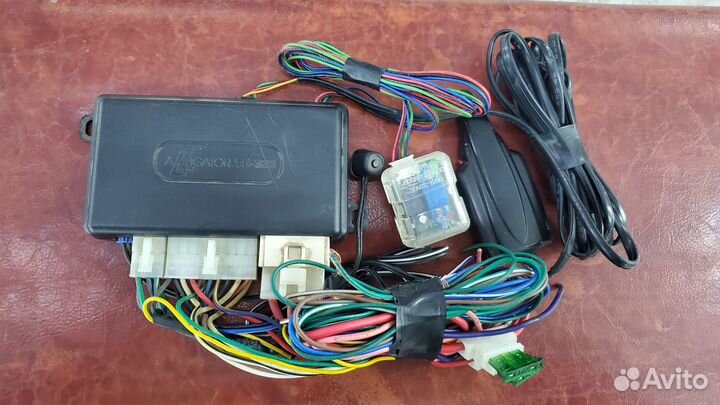 Сигнализация с автозапуском Scher-Khan Logicar 3