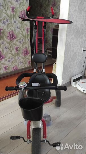 Детский велосипед с родительской ручкой