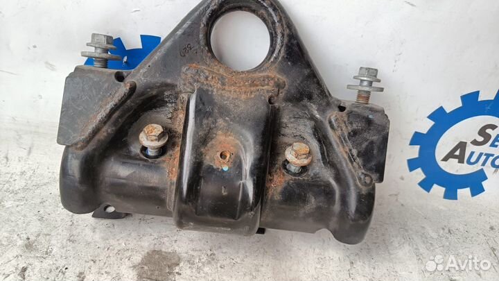 Range Rover Sport 14- Крюк буксировочный 0608