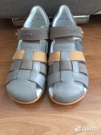 Новые Сандали тотта 31 размер