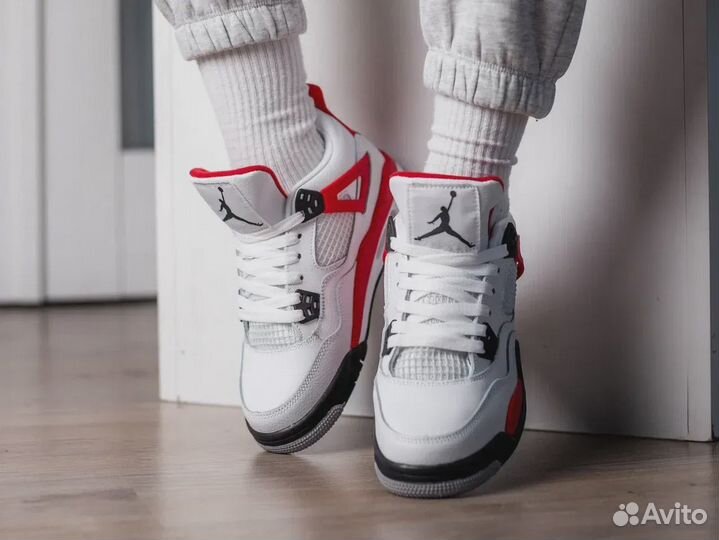 Air Jordan 4 Retro Red Cement