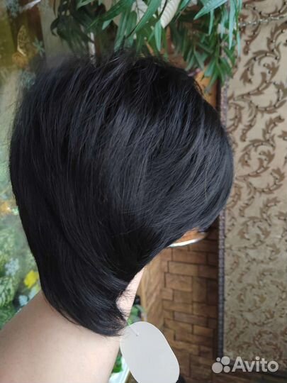 Парик черный короткий. Новый