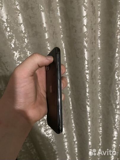 iPhone 11 Pro, 64 ГБ