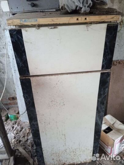 Холодильник бу