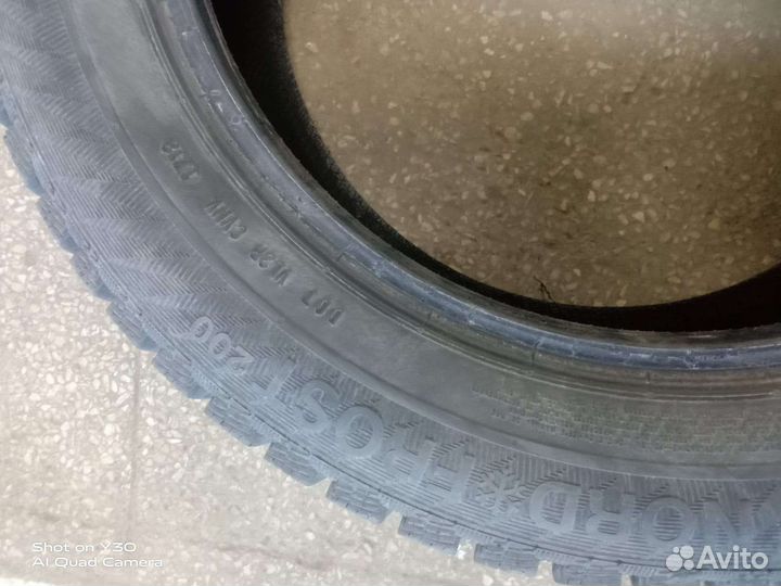 Gislaved Nord Frost 200 215/55 R17