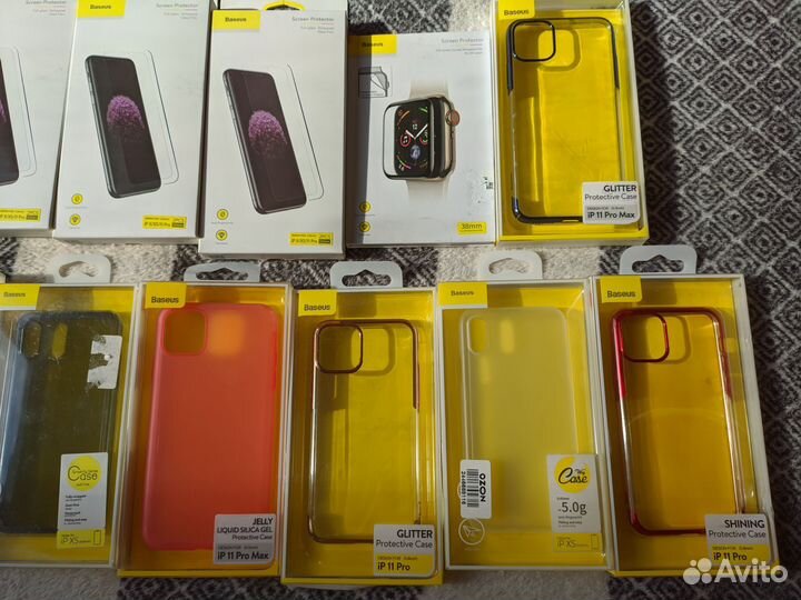 Чехлы и защитные стекла на iPhone