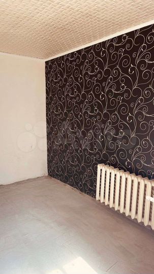 2-к. квартира, 42 м², 1/9 эт.