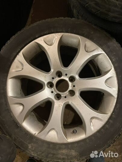 Продаю колеса 255/50R19