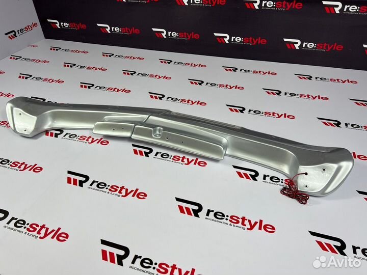 Спойлер Toyota Land Cruiser 105