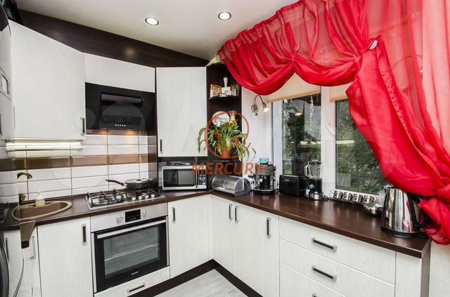 2-к. квартира, 40 м², 3/5 эт.