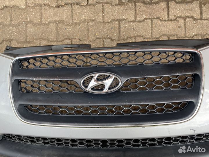 Решетка радиатора Hyundai Santa Fe CM 2009