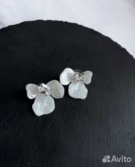 Серьги цветы эстетика Poison Drop