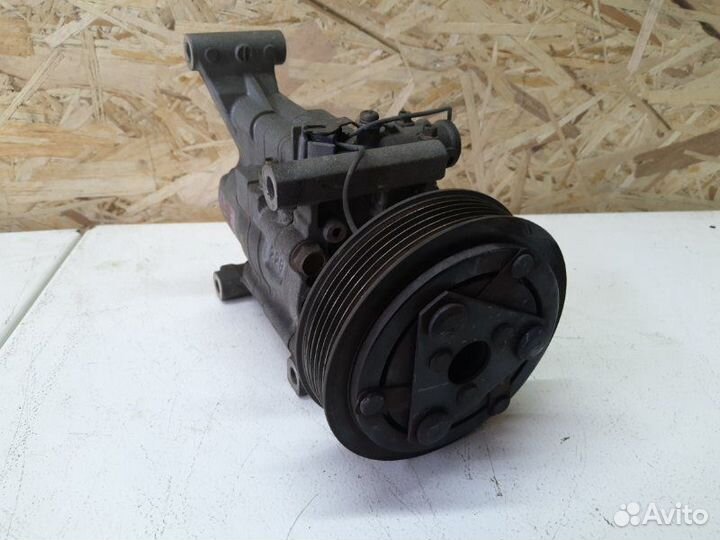 Компрессор кондиционера Mazda Verisa DC5W ZY-VE