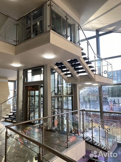 Сдам в аренду кушетку, реклайнер, стол бровиста