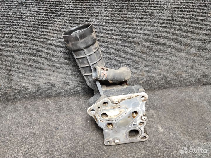 Корпус масляного фильтра Mercedes w204