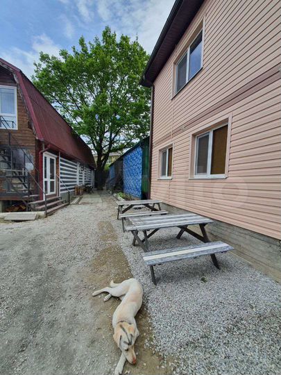 Дом 230 м² на участке 6,5 сот.