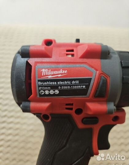 Шуруповерт milwaukee m18