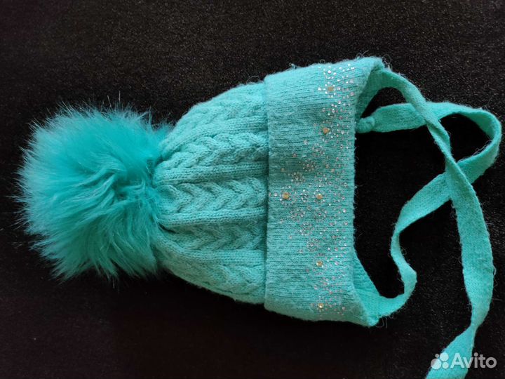 Шапка зимняя для девочки на 3-4 года