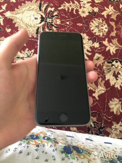 iPhone 6S, 64 ГБ