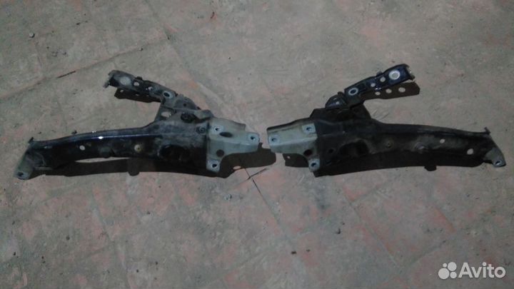 Телевизор очки панель передняя Opel Astra H