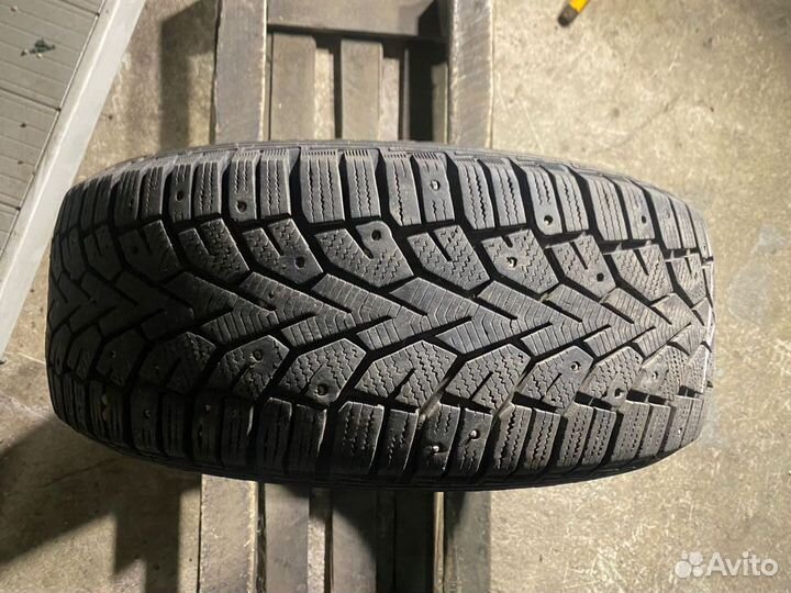 Gislaved NordFrost 100 205/55 R16 94T