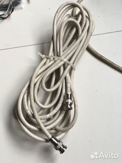 Провода различной длины и разъемов, удлинители
