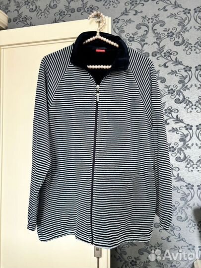 Домашняя кофта Triumph 50 размер