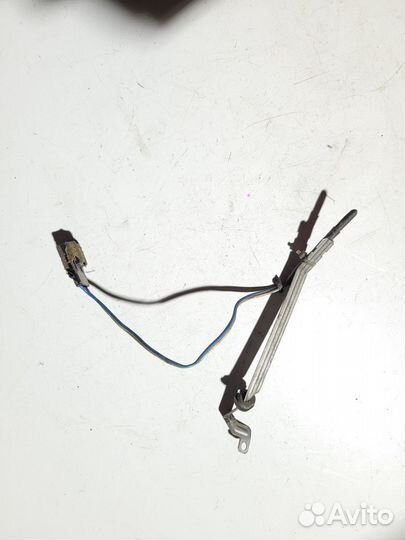 Датчик температуры кондиционера Nissan Avenir