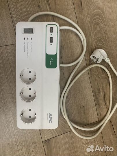 Сетевой фильтр APC PM6U-RS