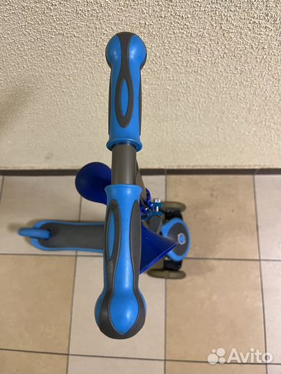 Самокат трехколесный globber