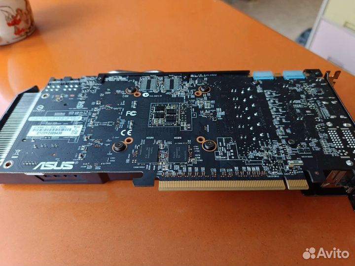 Видеокарта asus GTX660 TI 2GB