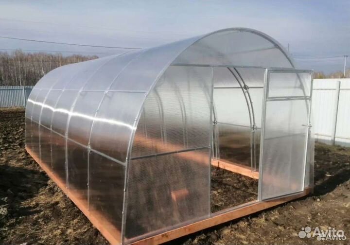 Теплица усиленная оцинкованная