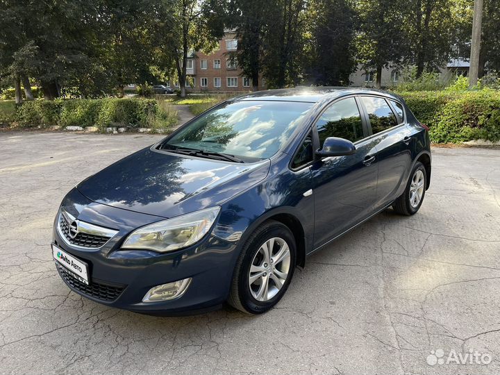 Opel Astra 1.6 МТ, 2011, 180 000 км