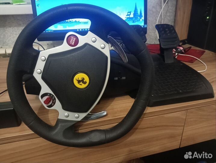 Игровой руль thrustmaster